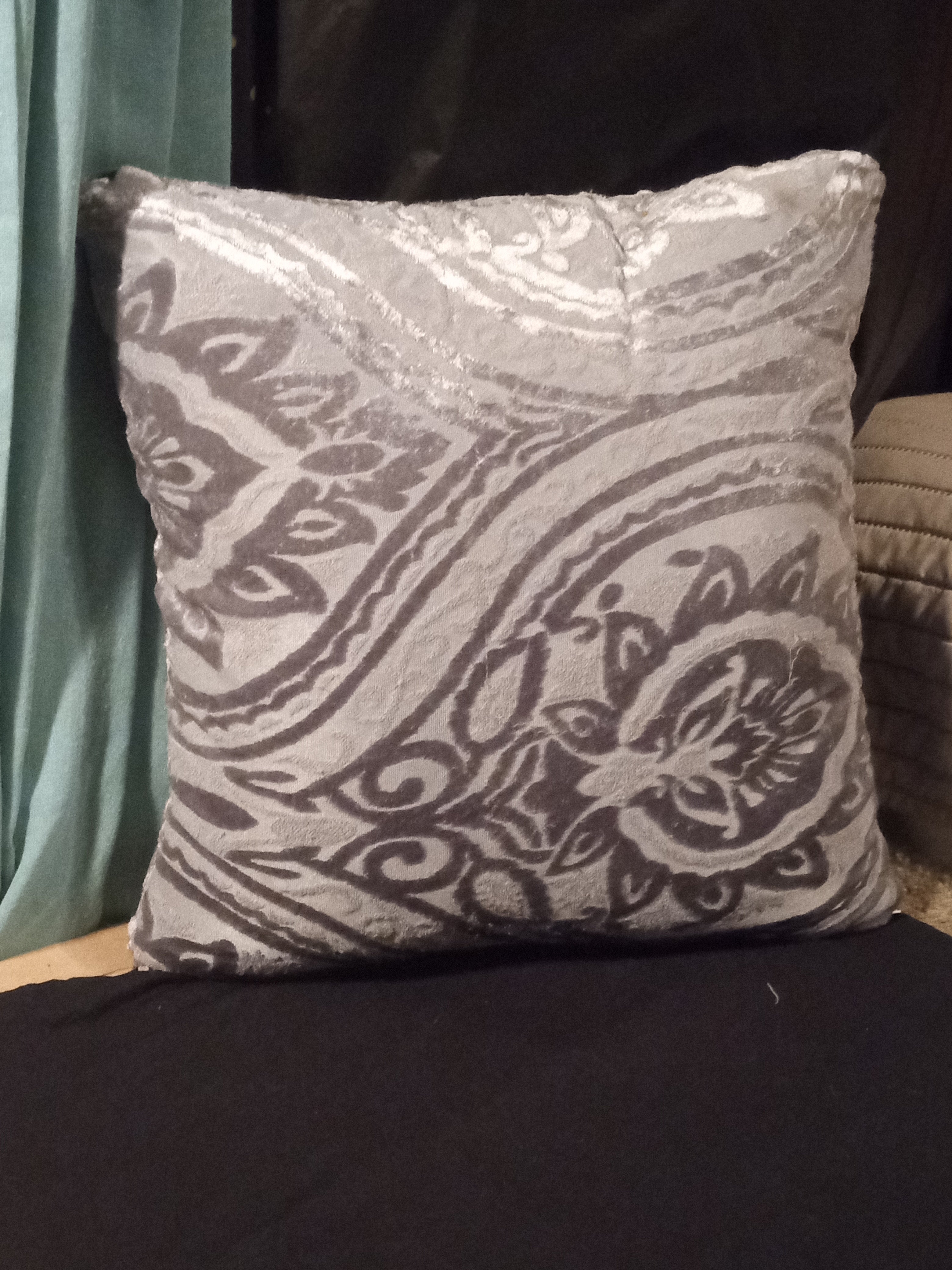 LT Living Co. Grey Jacquard Throw Pillow Cover